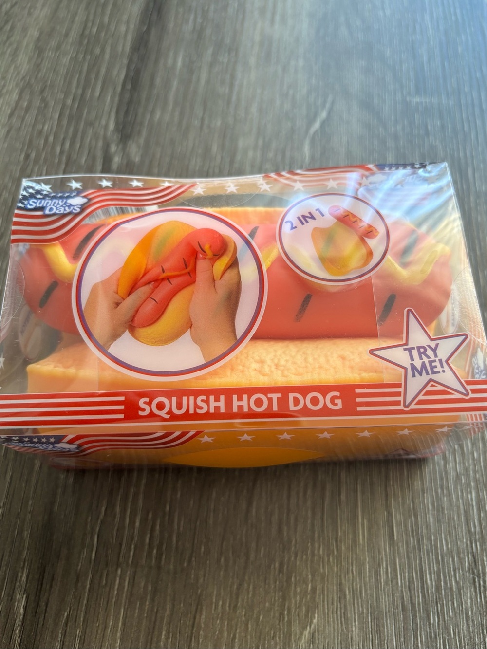 Sunny Days squeezy hotdog 🌭 NWT